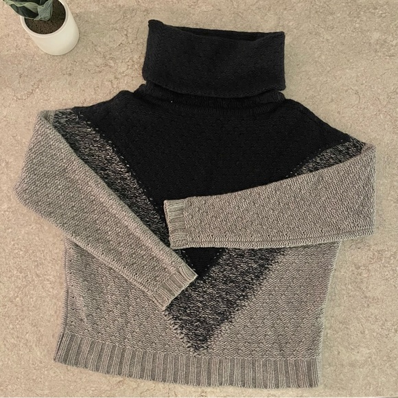 Autumn Cashmere Chunky Knit Chevron Turtleneck Sweater - Picture 4 of 6